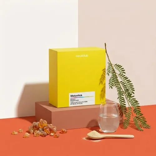 Metastick de la Coral Club, alături de ingredientele sale